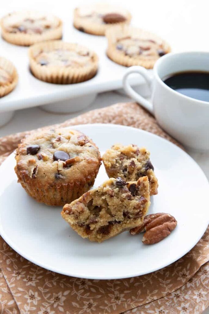 Chocolate Pecan Pie Muffins