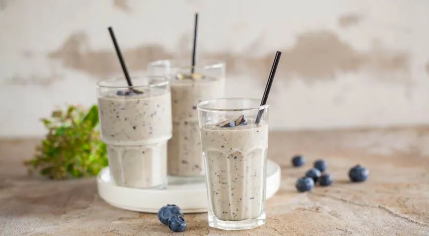 chia seeds for better skin smoothie